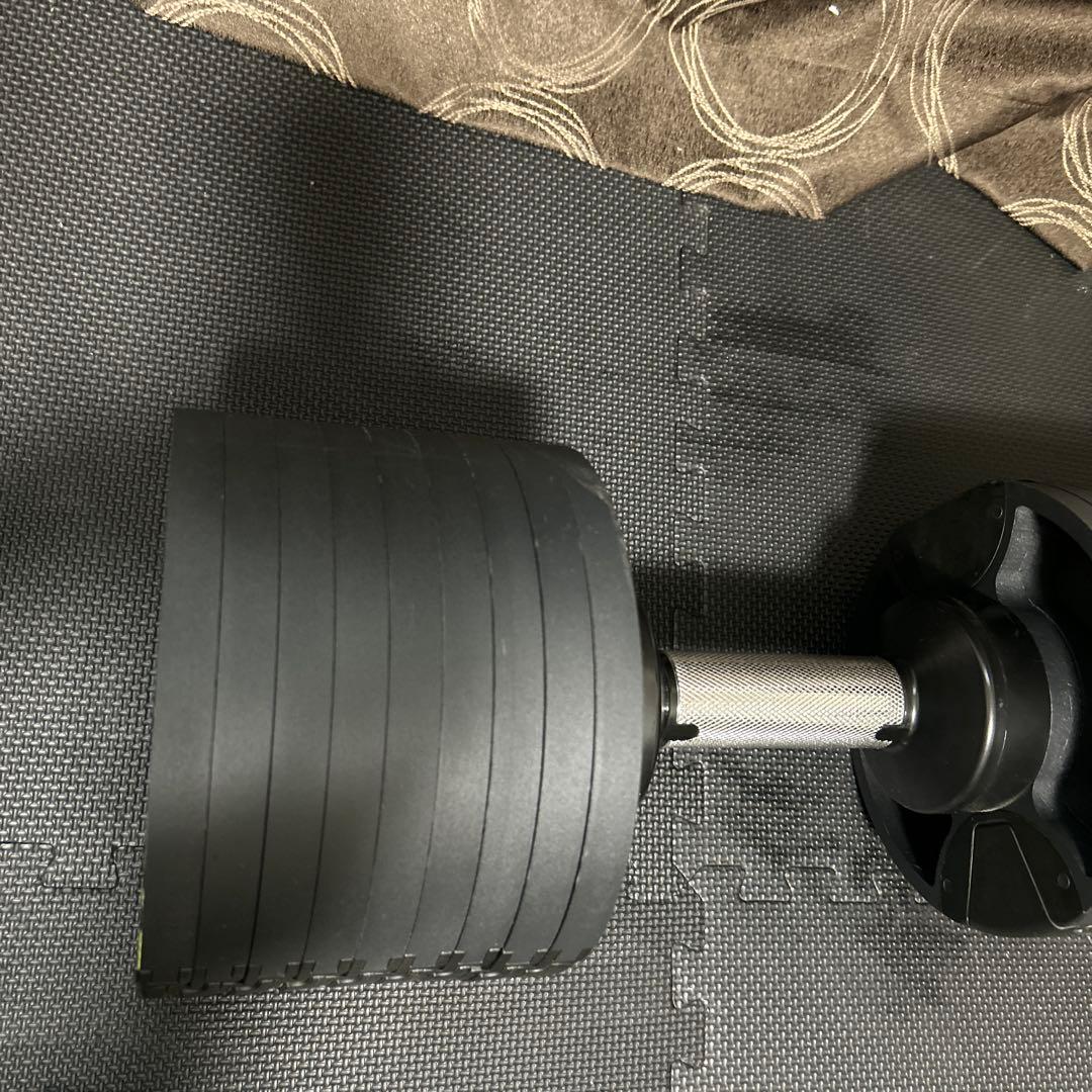 ＊セット購入のみ　NÜO 可変式ダンベル32キロ4キロ刻み 1/2