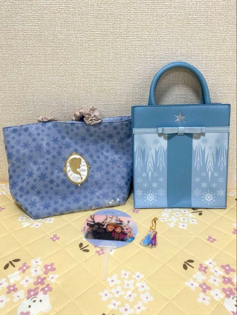 【まとめ売り】アナと雪の女王 エルサ バッグ ミニうちわ アクリルキーホルダー