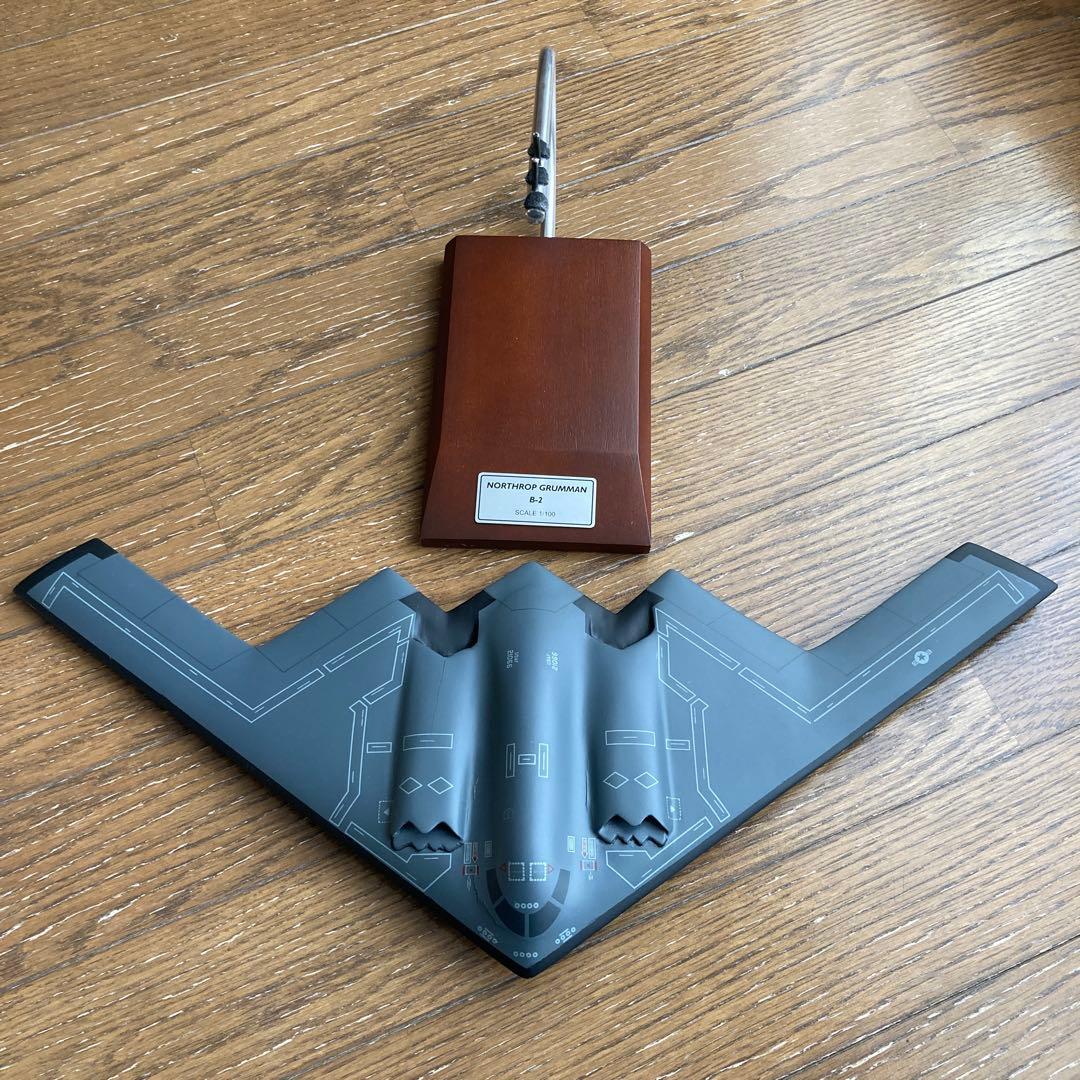 1/100 U.S.A.F. Ｂ-2 SPIRIT ステルス戦略爆撃機完成品模型
