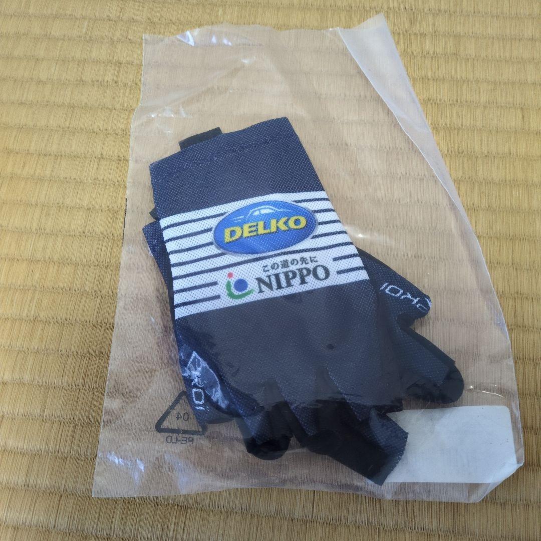 【未使用品】サイクルジャージ上下、手袋、靴下、帽子、サコッシュセット