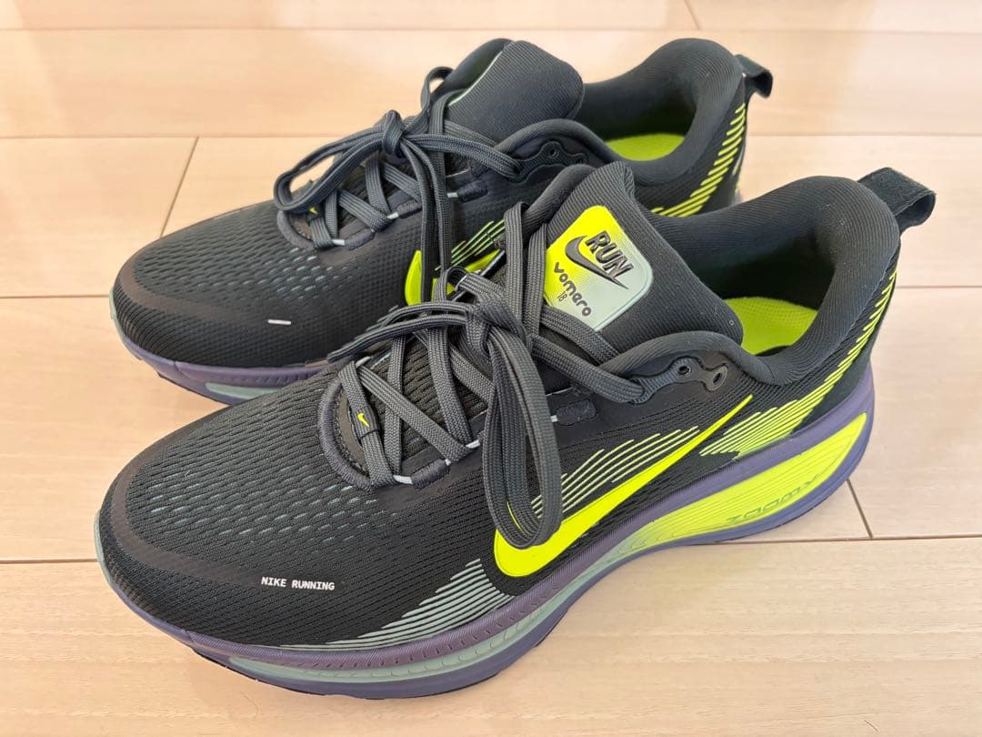 nike ボメロ18