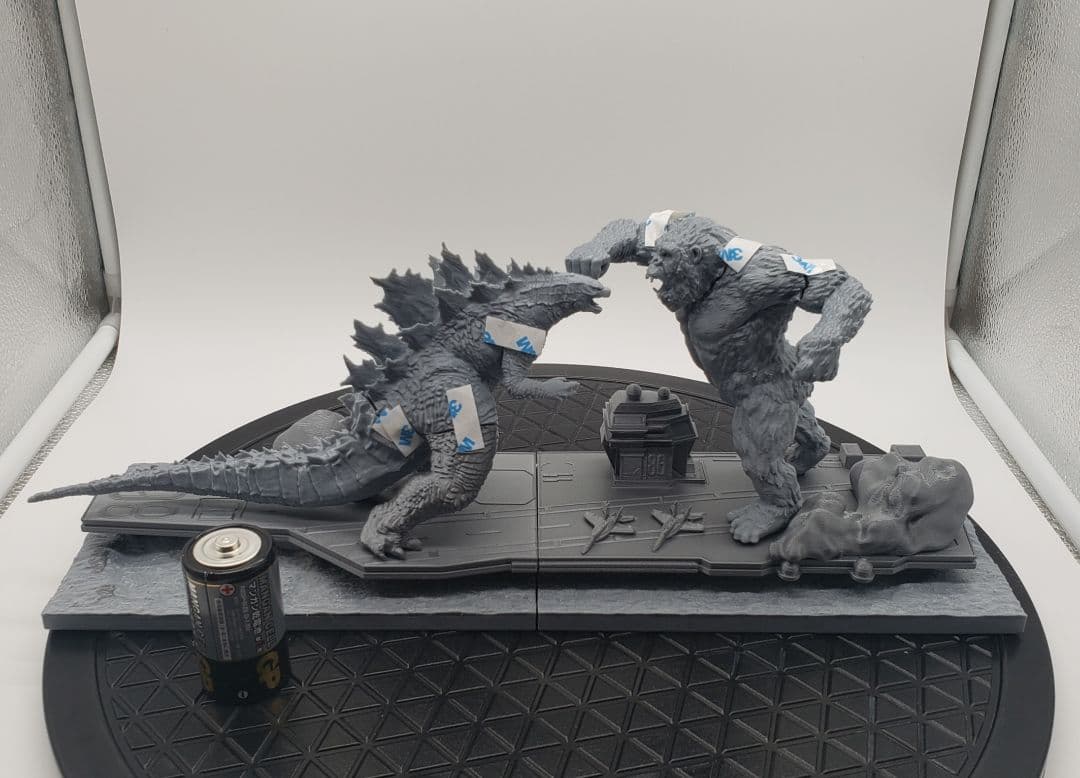 Godzilla ゴジラxコングジオラマ　ガレージキット　（未組み立て未塗装）