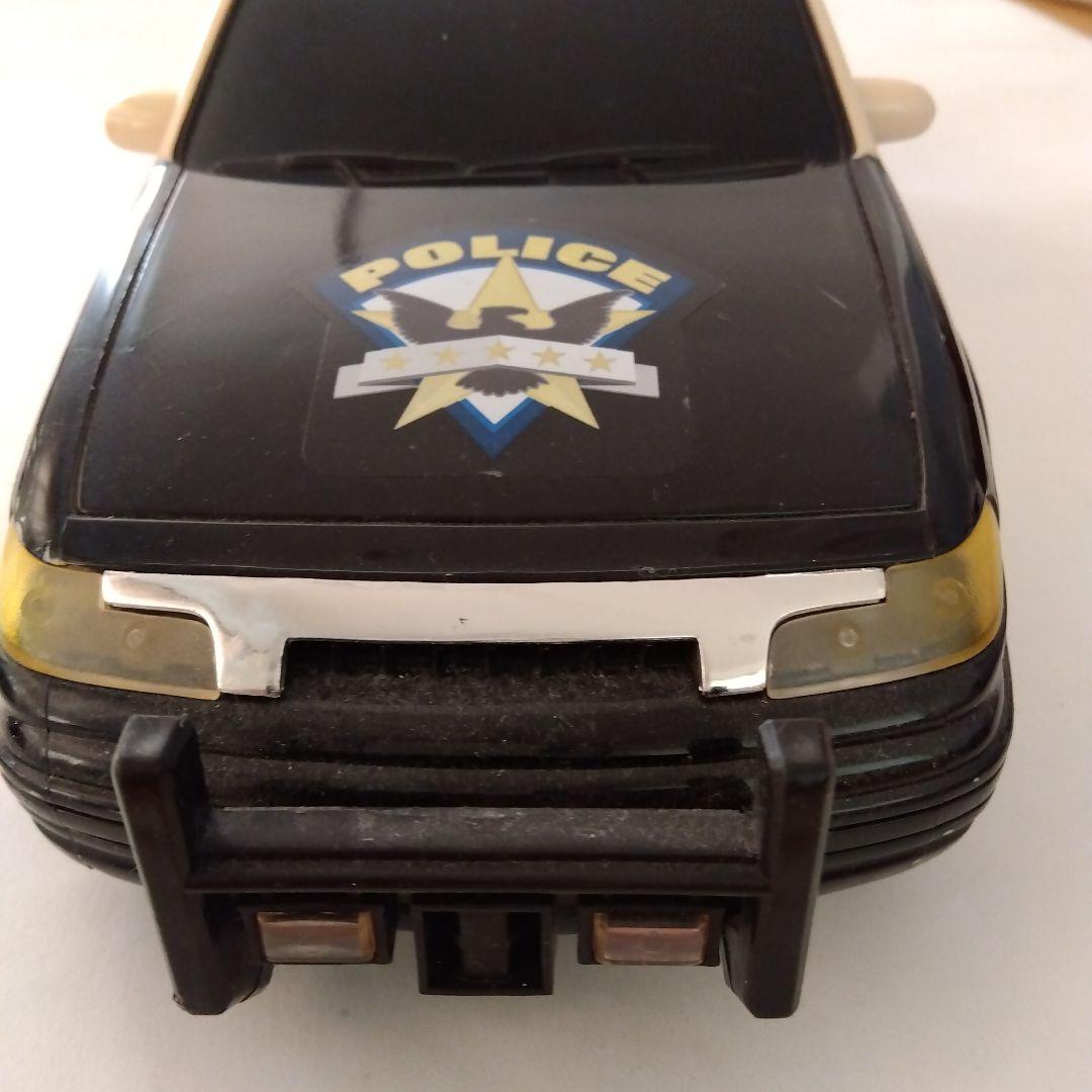 警察車両 2003年インパラ（海外製）