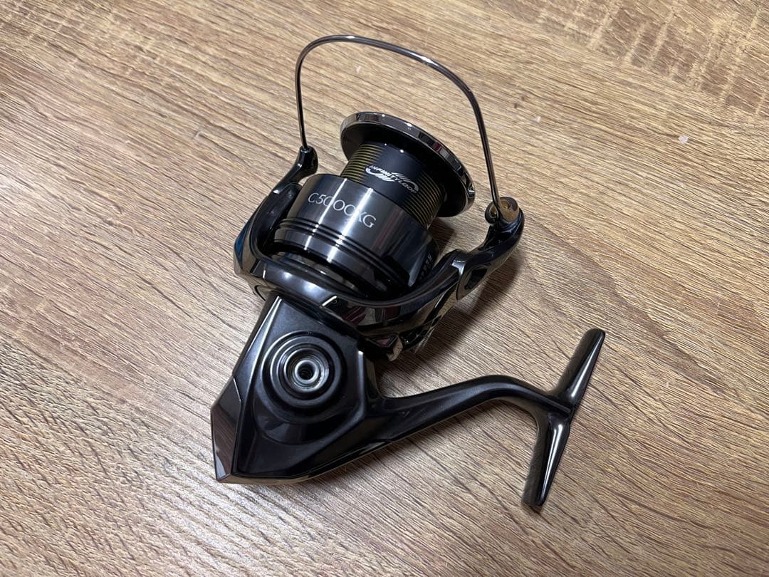 ほぼ未使用SHIMANOシマノ　TWIN POWER ツインパワーC5000XG