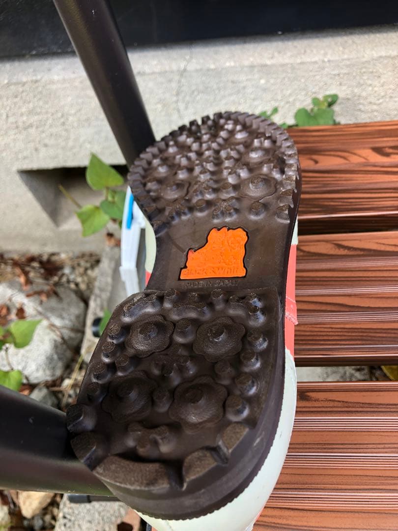 195 新品未使用パーリーゲイツゴルフシューズ23.0cmスパイクレス