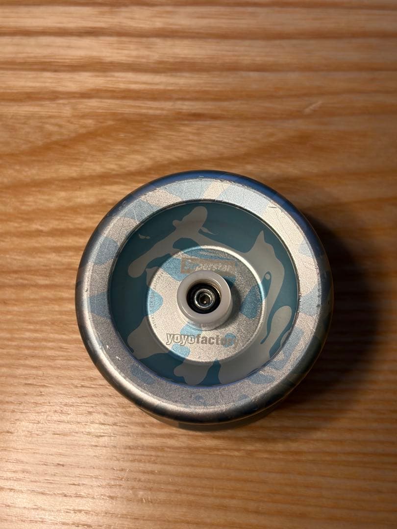 ヨーヨーファクトリー　スーパースター　水色　シルバー　スプラッシュ　ハブ