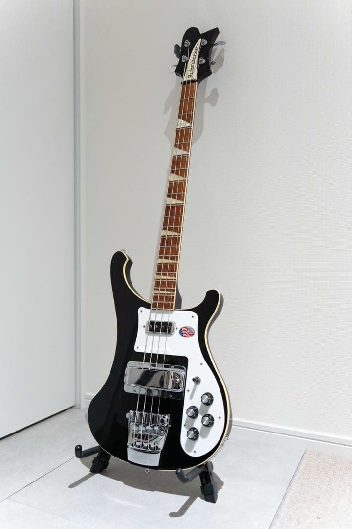 リッケンバッカー4003ベース
