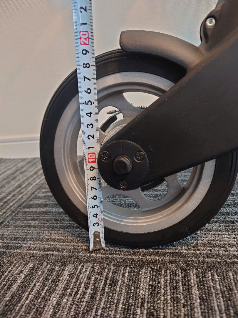 A-bike city 約8㌅タイヤ ノーパンクタイヤ 超軽量（約7.3kg）