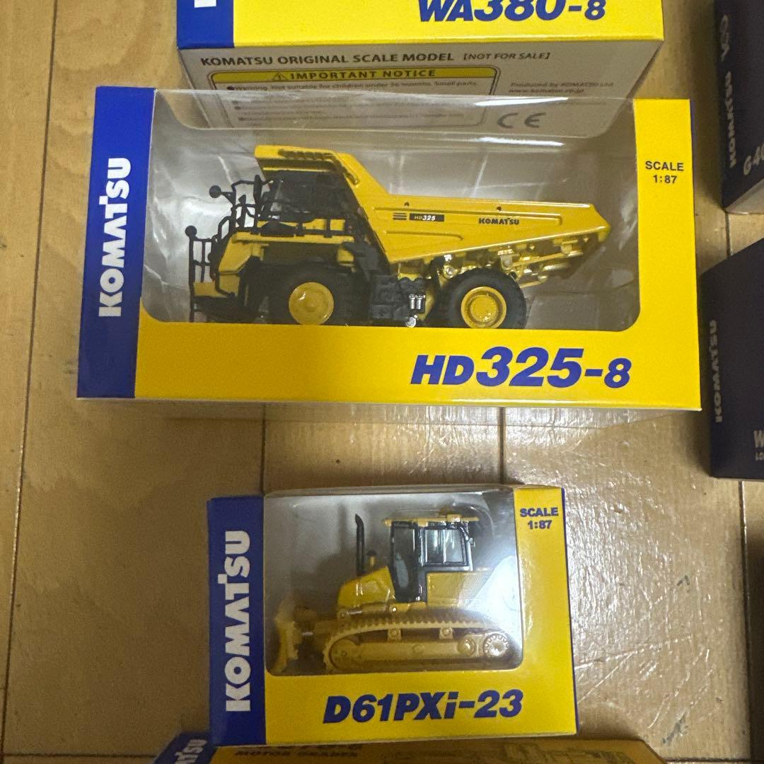 コマツ ミニカーセット全種類12種　HＯサイズ　株主優待　オリジナル非売品