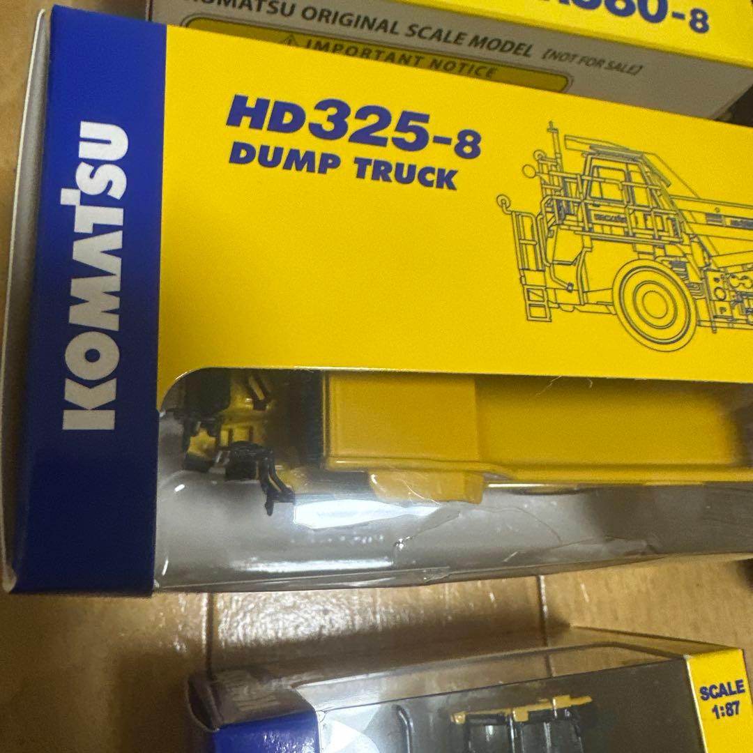 コマツ ミニカーセット全種類12種　HＯサイズ　株主優待　オリジナル非売品
