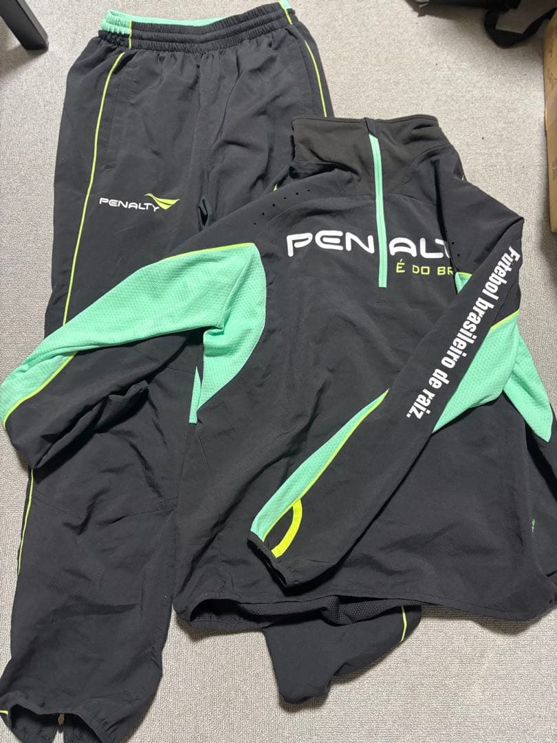ウェア PENALTY