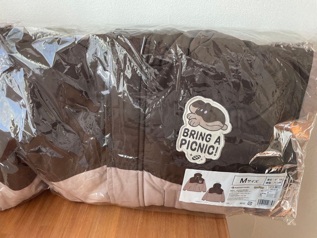 Bring a picnic パルデアドオー ポケモンリバーシブルアウター 新品