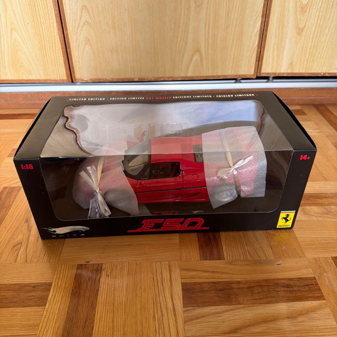 Ferrari F50 1/18 ミニカー 赤