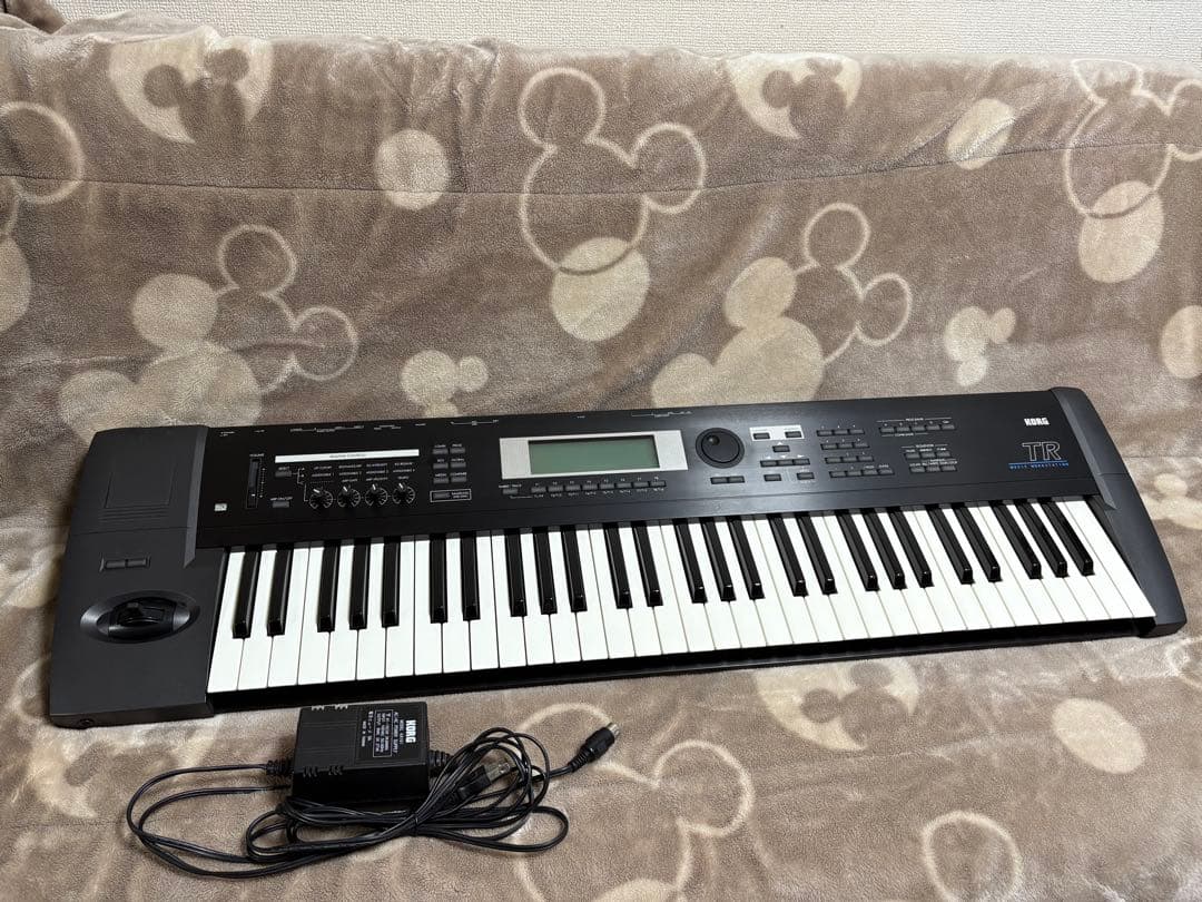 KORG TR61シンセサイザー ワークステーション 61鍵盤