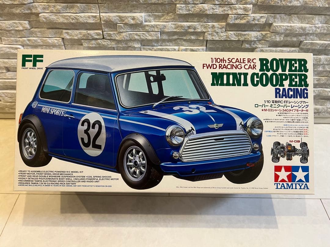 新品　タミヤ　1/10 電動ローバーミニクーパーレーシング