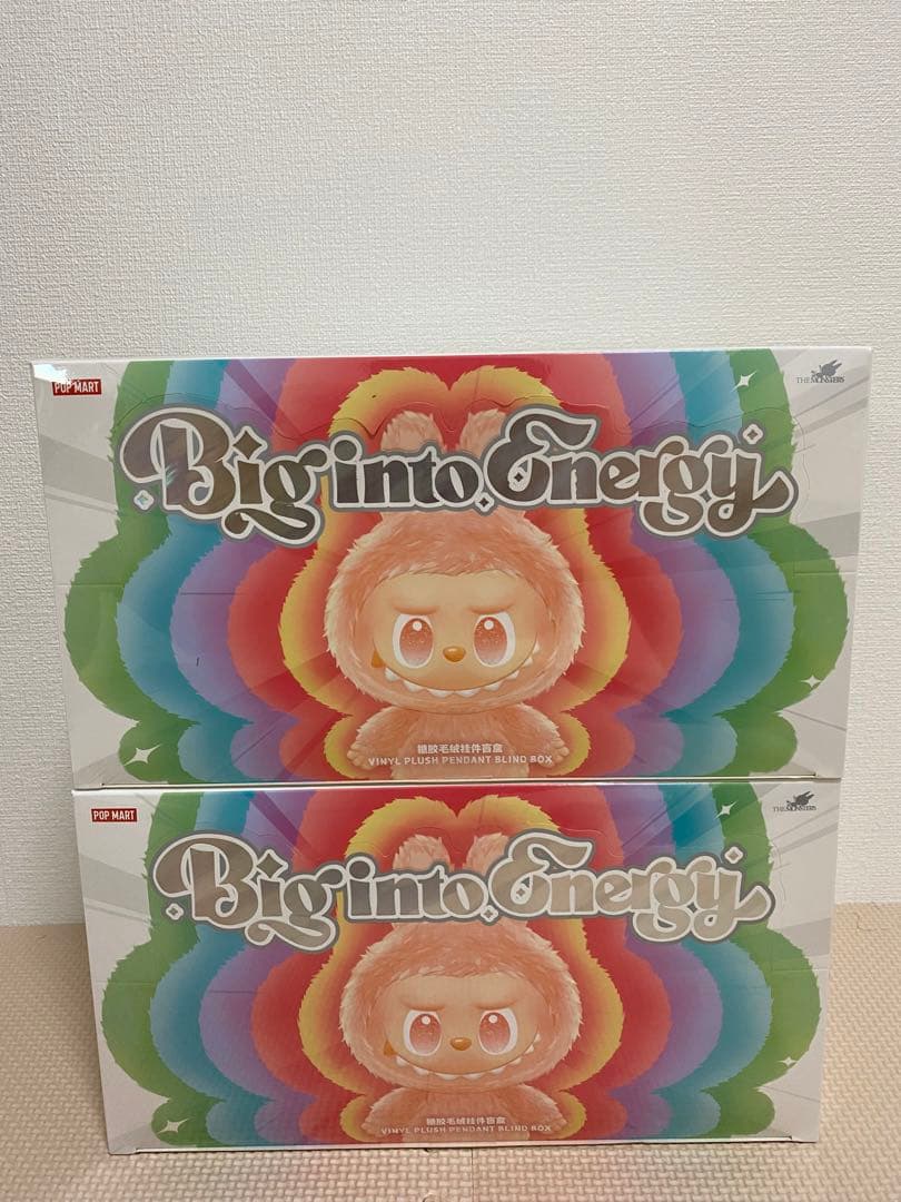 LABUBU THE MONSTERS Big into Energy ラブブ