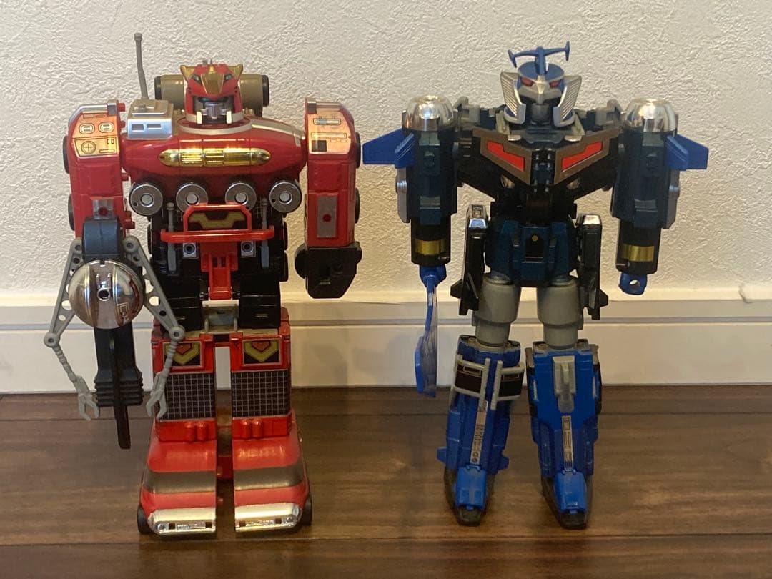 ギンガマン　ギガライノス　ギガフェニックス　ロボット　フィギュア