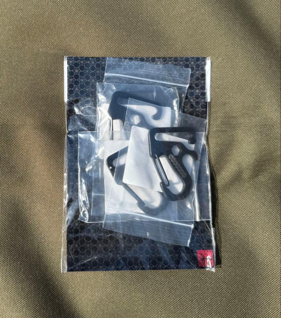 新品 TheArth 幕男 4th くろ たいがー カラビナ付き