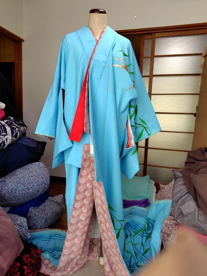 踊り用裾引き