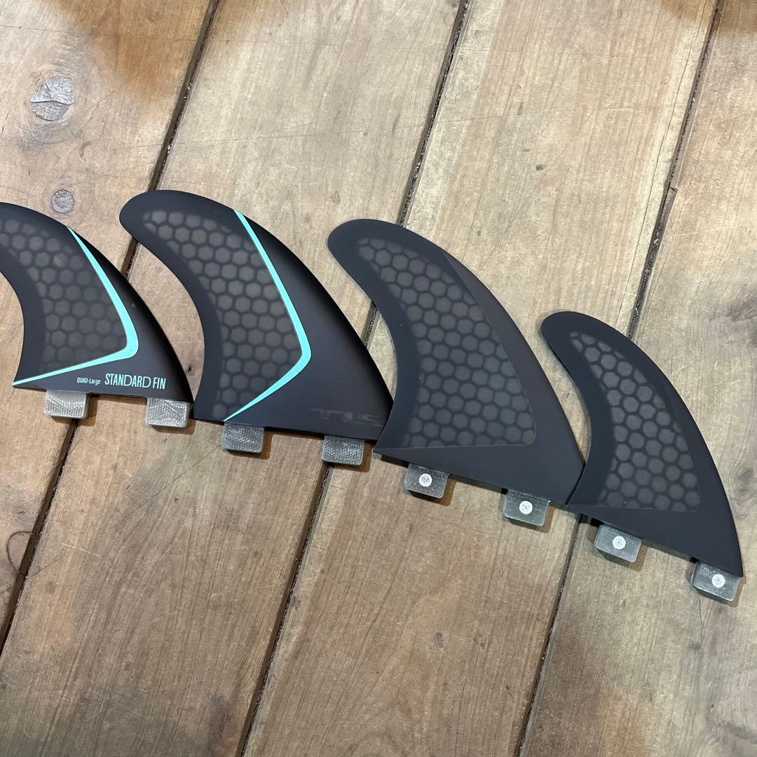 QUAD-Large スタンダードフィン 4枚セットクワッド　箱無し