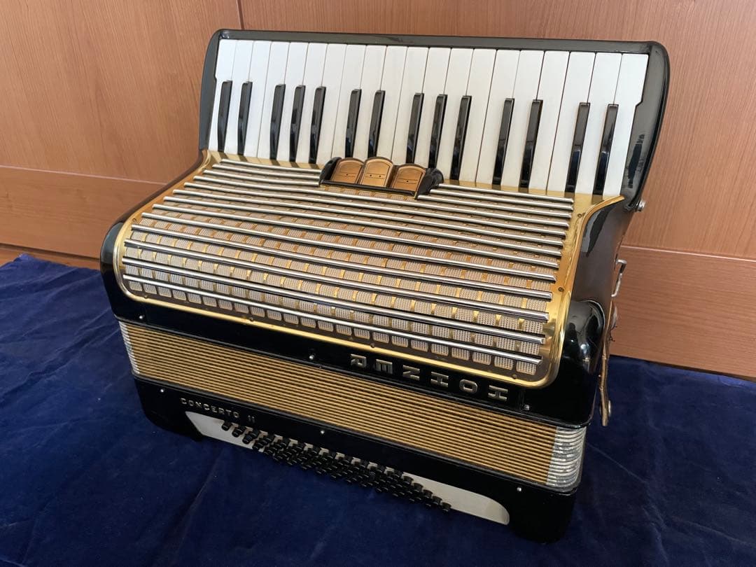 ピアノ式アコーディオン HOHNER／ホーナー CONCERTO II