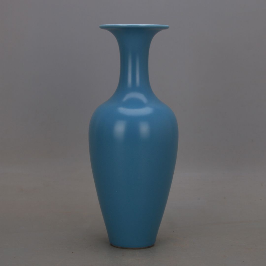 清雍正{宝石}藍美人肩花瓶  景徳鎮 陶磁器 装飾品 現代工芸品 美術品 置物