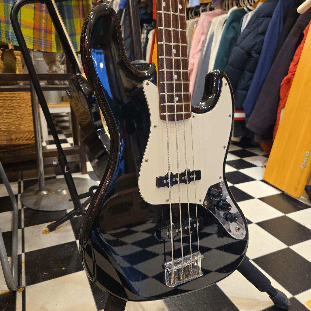 Squier by Fender Affinity ジャズベース スクワイヤ