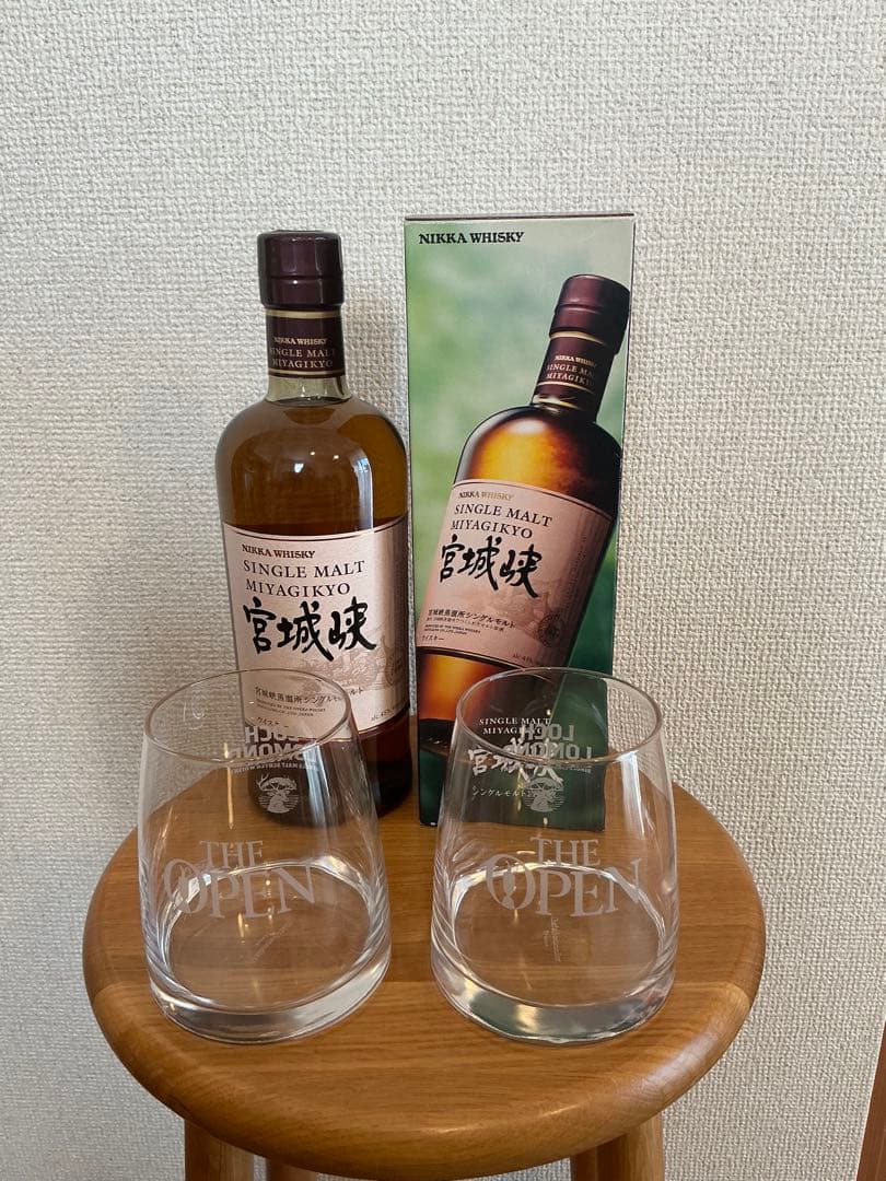 【未使用•未開封】箱付き宮城峡(旧デザイン)& グラス２脚セット