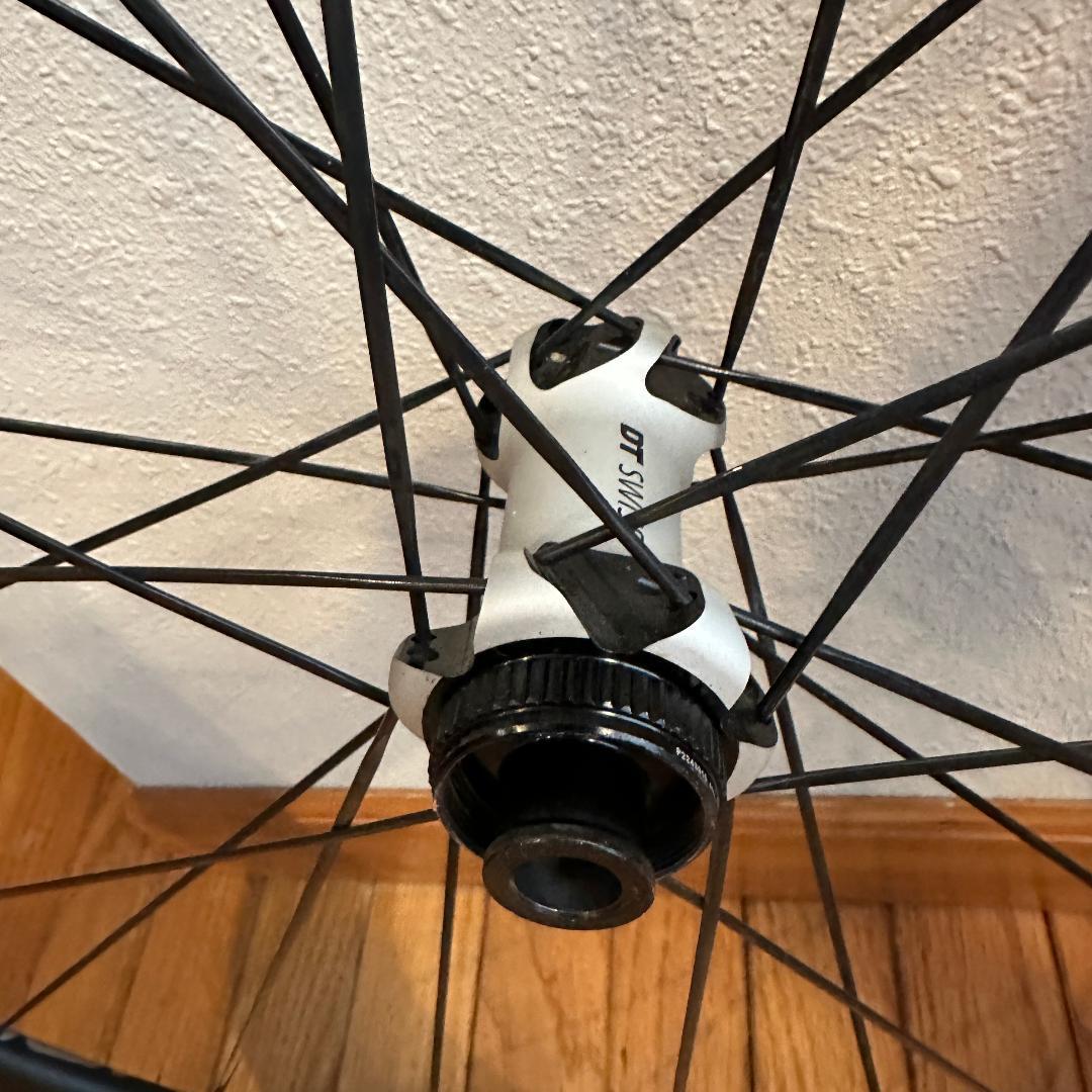 DT SWISS PR1600 Spline 32 アルミホイールセット