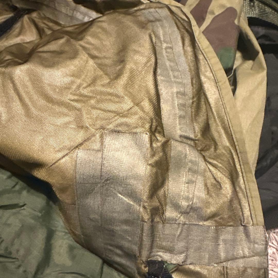米軍シュラフ US スリーピングバッグ　ゴアテックスカバー　収納袋　4点