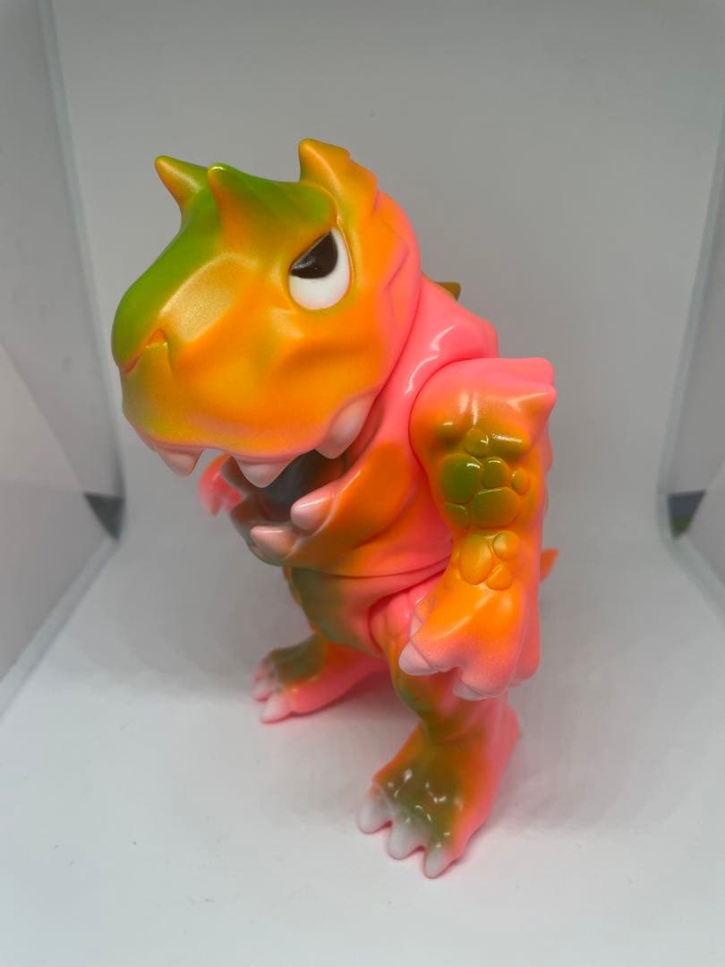 ユーキデイドリーマー ダイノワン　ソフビ