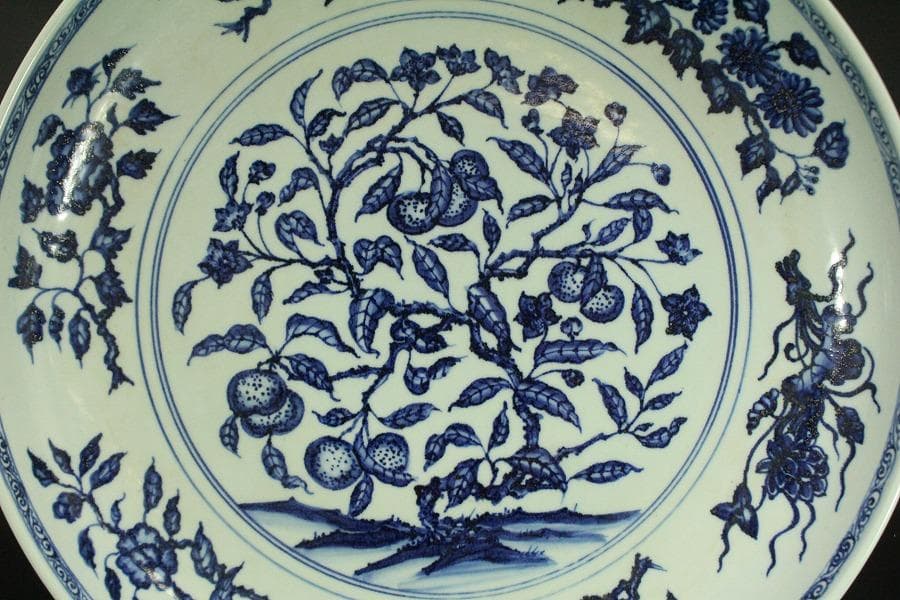 中国美術 青花 枝果紋 皿 φ42.3cm(BB509)