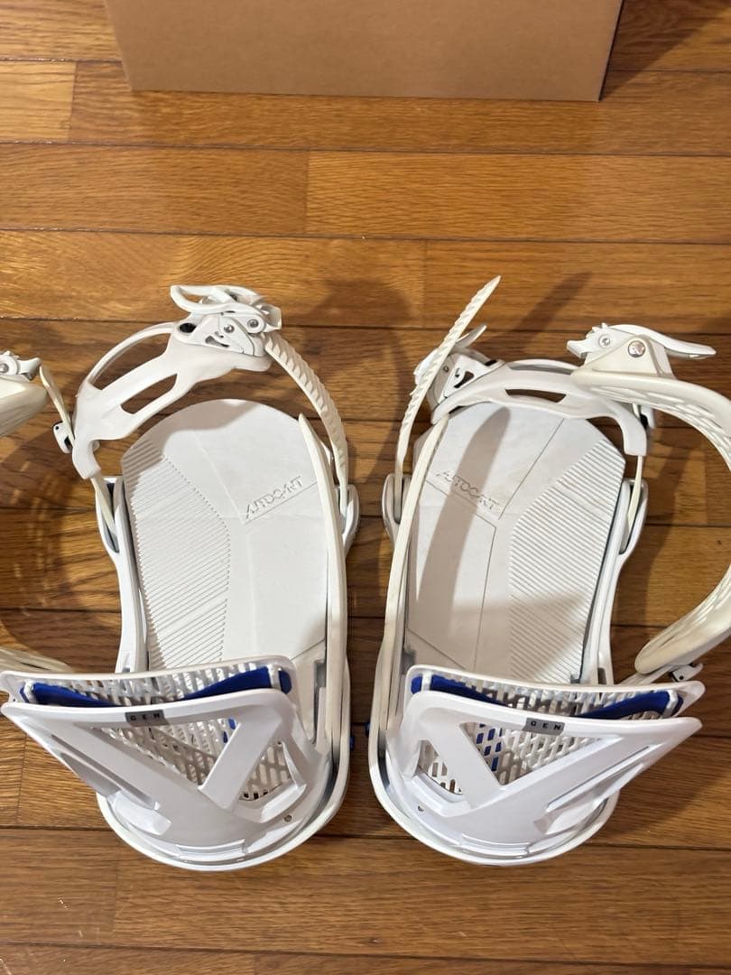 【美品】BURTON GENESIS White ジェネシス Re:Flex