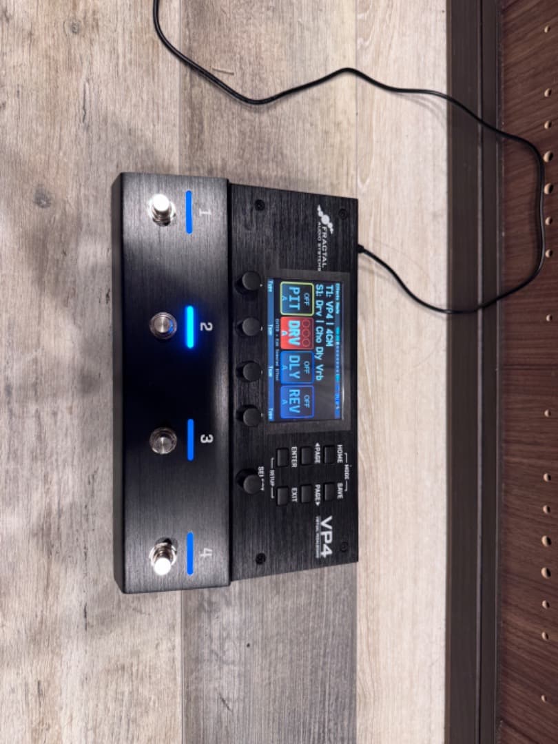 Fractal Audio Systems VP4 ギターエフェクター