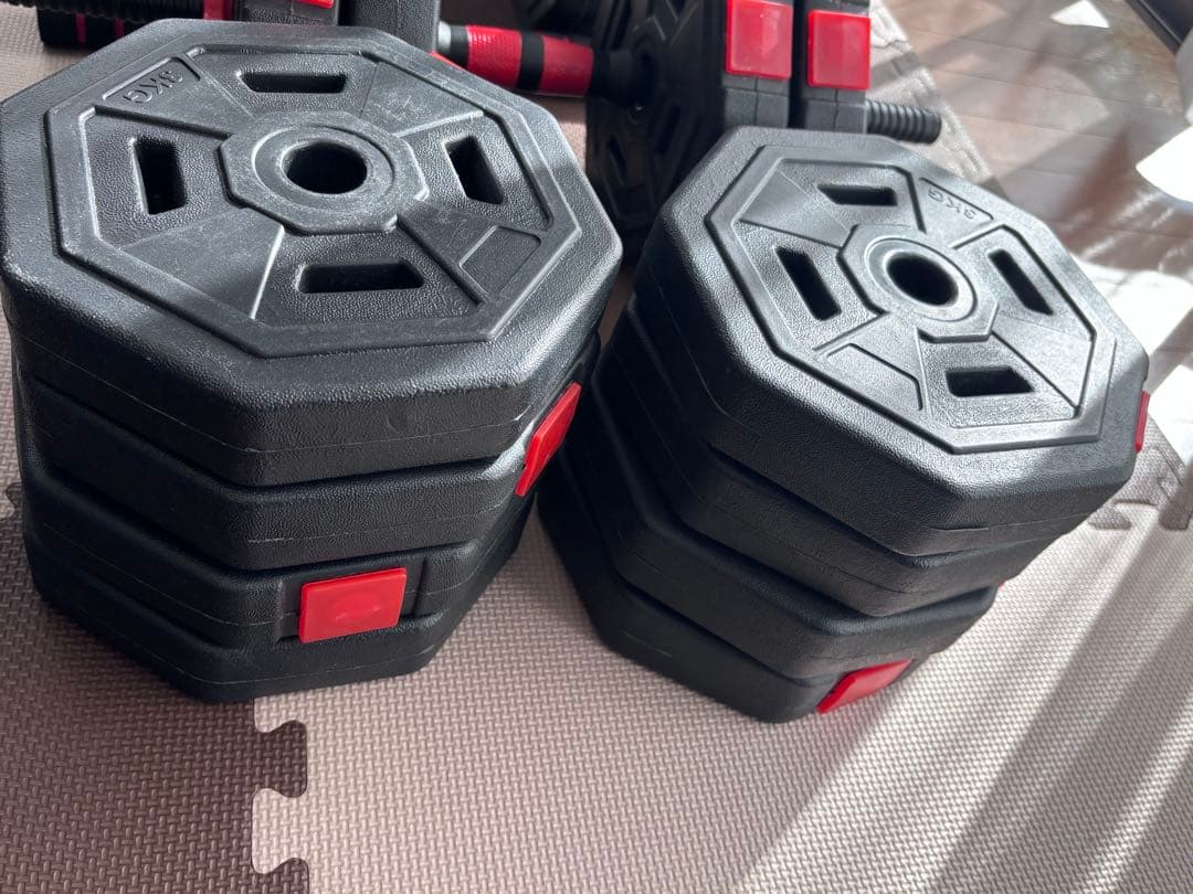 可変式八角形ダンベル 黒と赤 48kg(3kgプレート×16枚)