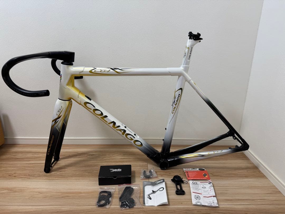 COLNAGO ロードバイクフレーム c64 ALANERA付き