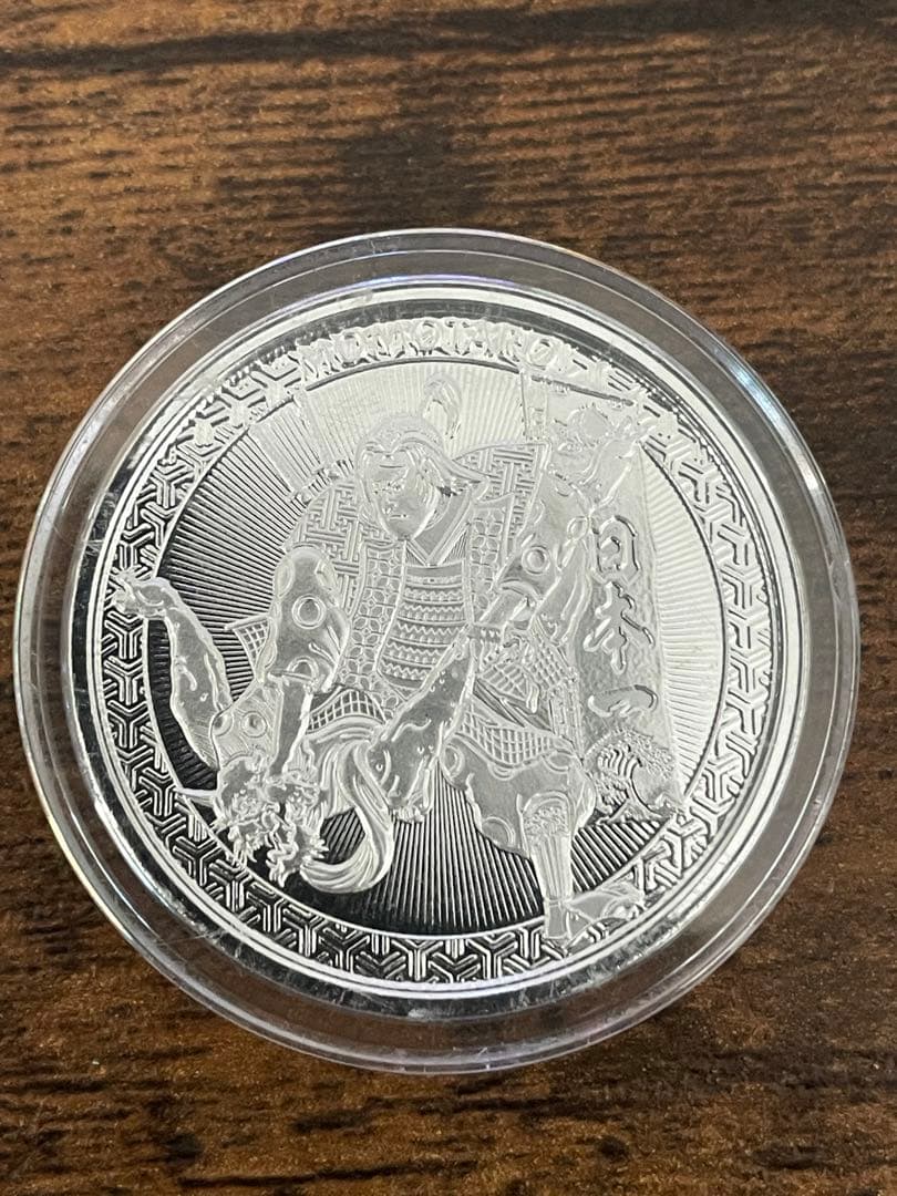 1オンス銀貨サモア　桃太郎