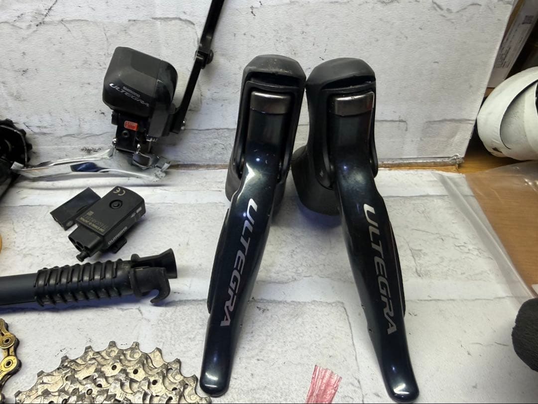 シマノアルテグラ　6870 di2 コンポセット