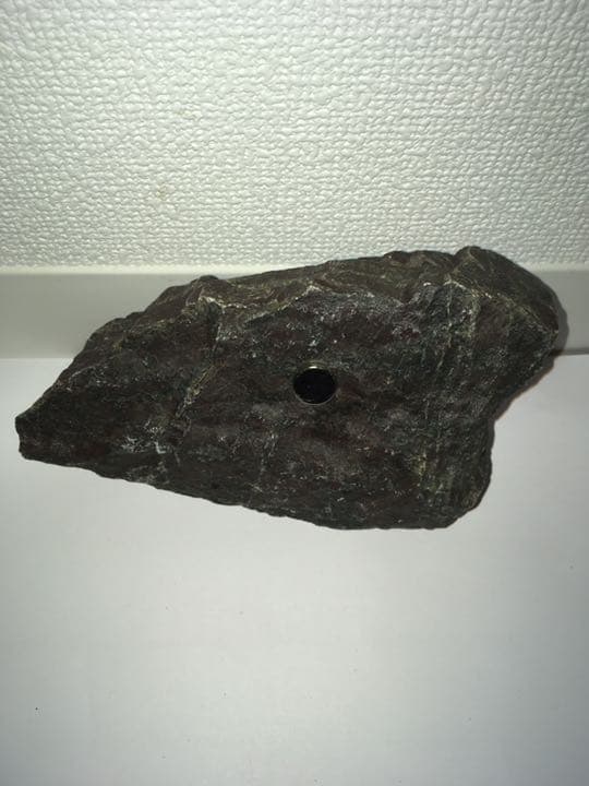 蛇紋岩　紫