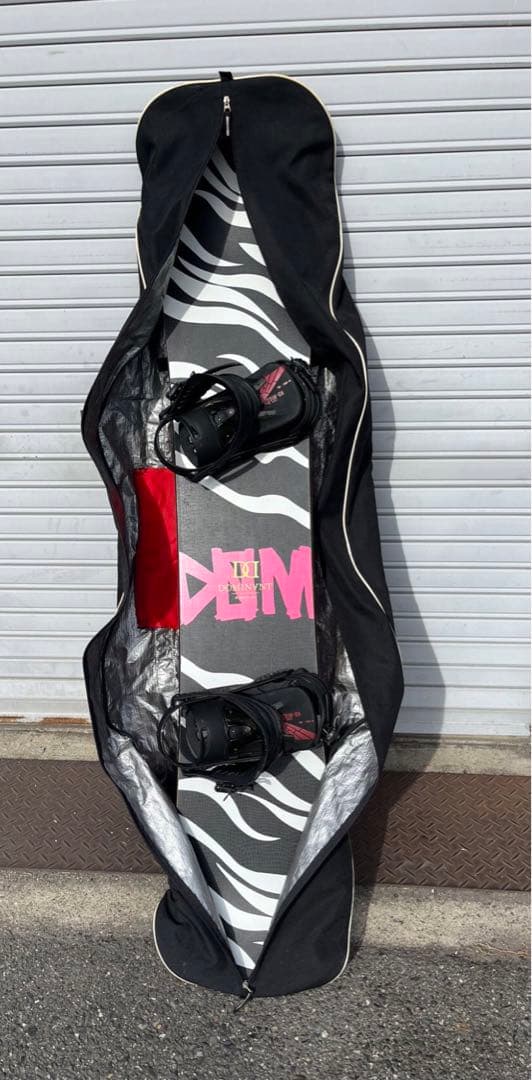 DOMINANT BURTON 154 スノーボード