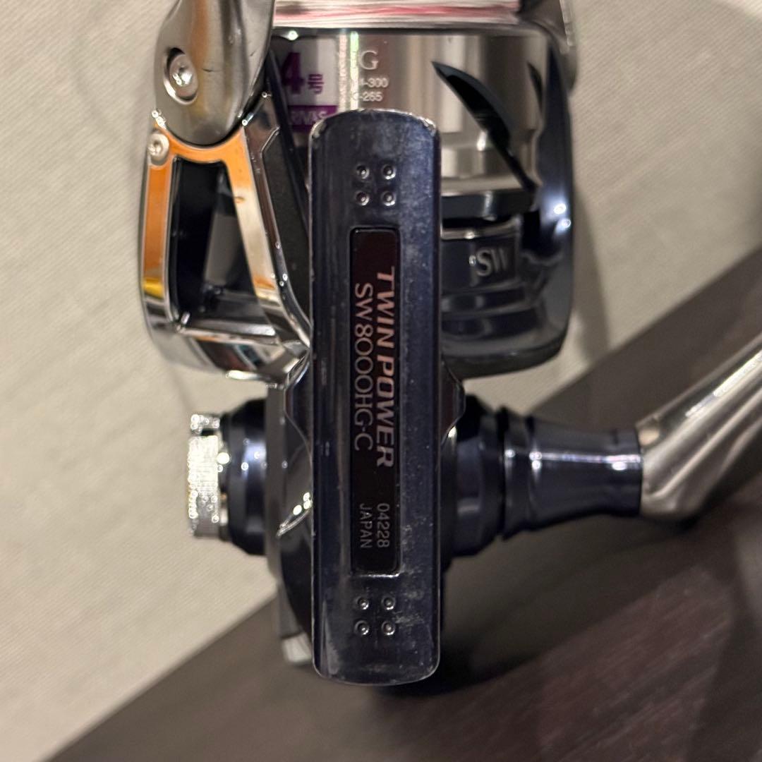 21ツインパワー　SW 8000HG スピニングリール