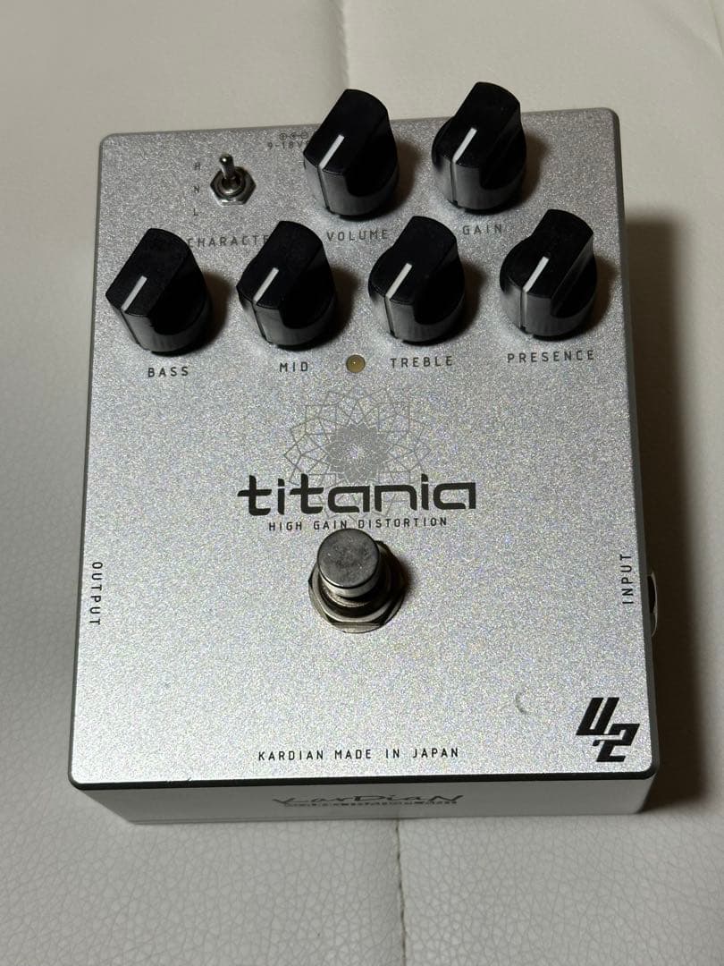 KarDiaN/titania V2 ディストーション カージアン