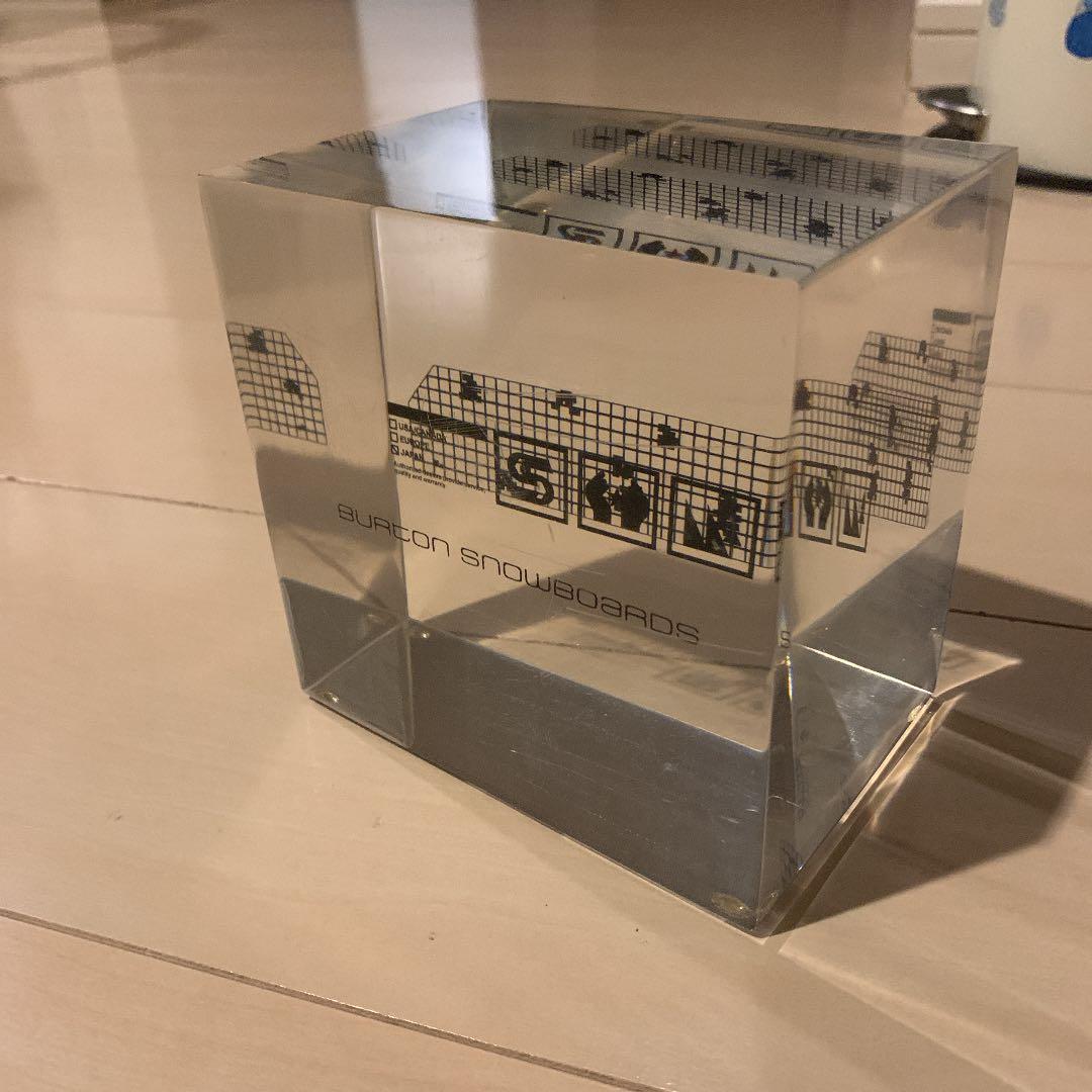 バートン　クリスタル　オブジェ　ショップ限定品