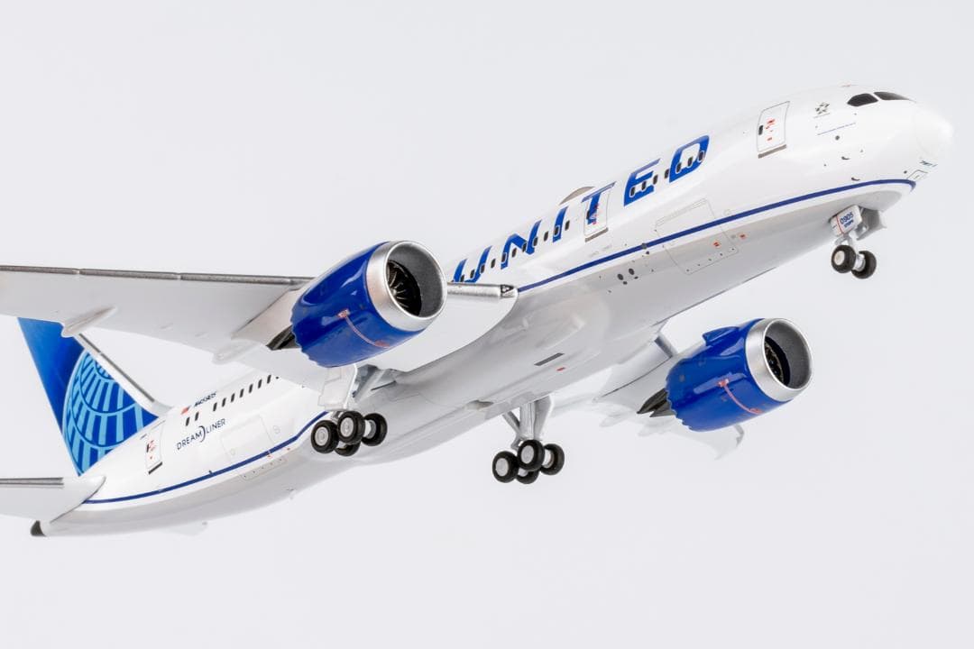 ユナイテッド航空 787-8 ドリームライナー N45905 1/400