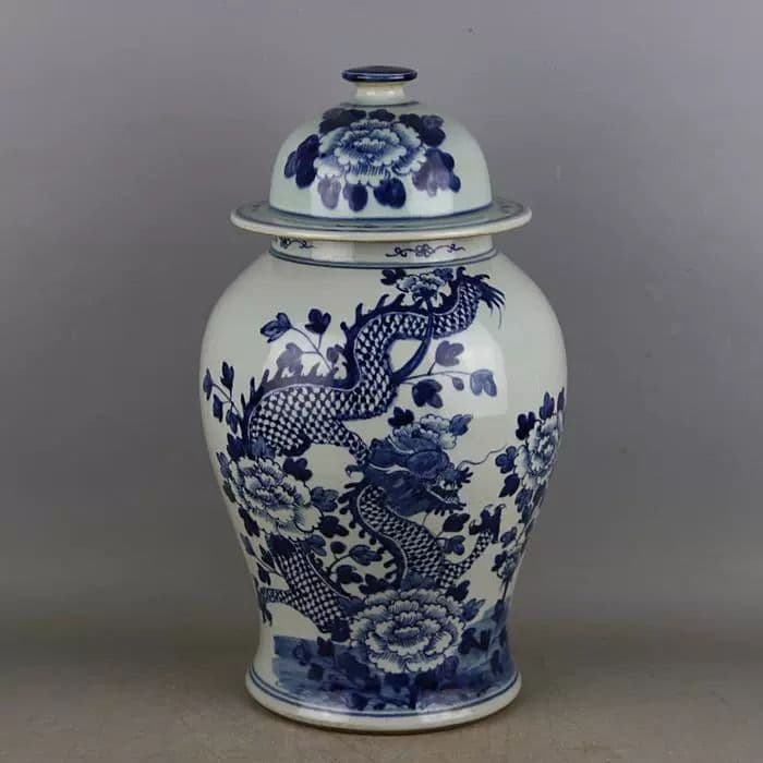 清康煕青花竜着牡丹紋将軍缶 景徳鎮 陶磁器 装飾品 現代工芸品 美術品 置物