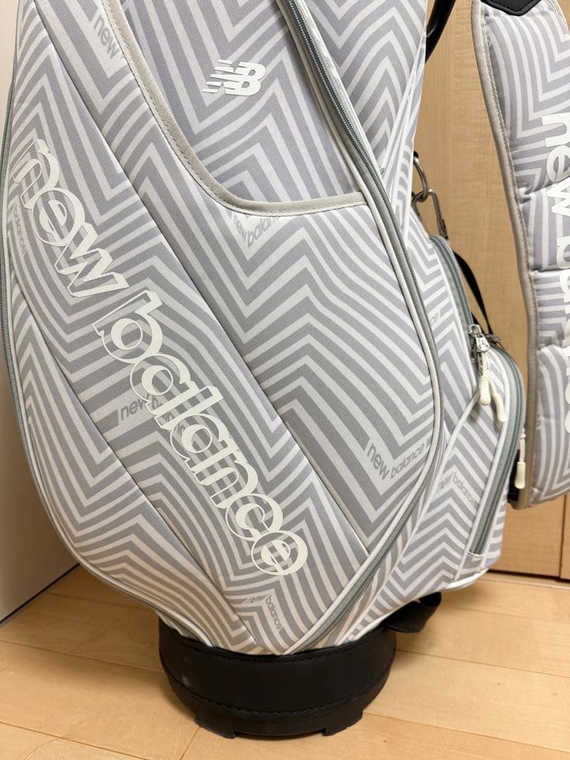 美品★ニューバランス★キャディバッグ★ゴルフ★ゴルフバッグ★newbalance