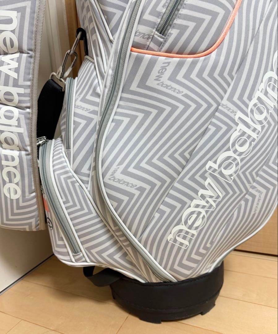 美品★ニューバランス★キャディバッグ★ゴルフ★ゴルフバッグ★newbalance