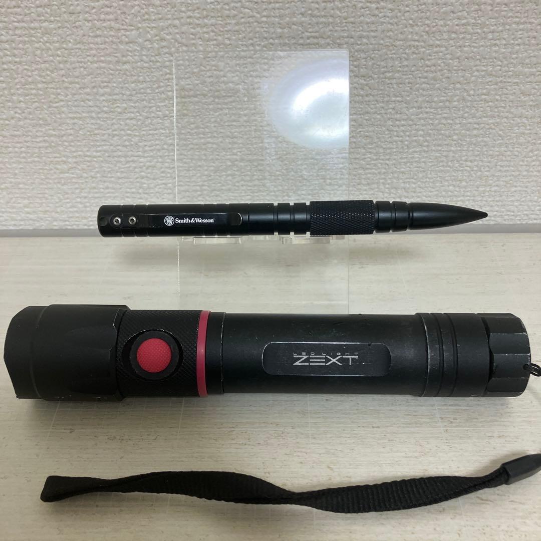 タクティカルペン　LEDライト　ウシジマくん　セット