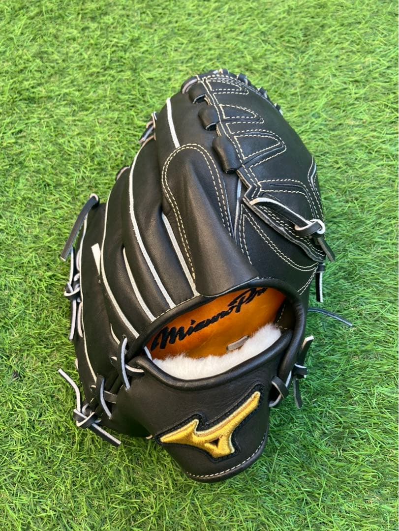 Mizuno ミズノプロ 野球グローブ 黒　軟式　投手用