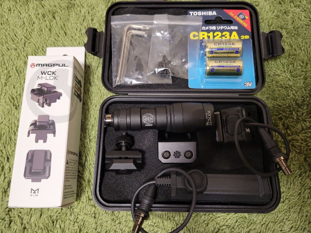 SUREFIRE シュアファイア タイプM300A スカウトライト サバゲー